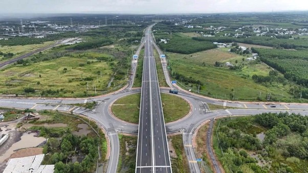 cao tốc bến lức
