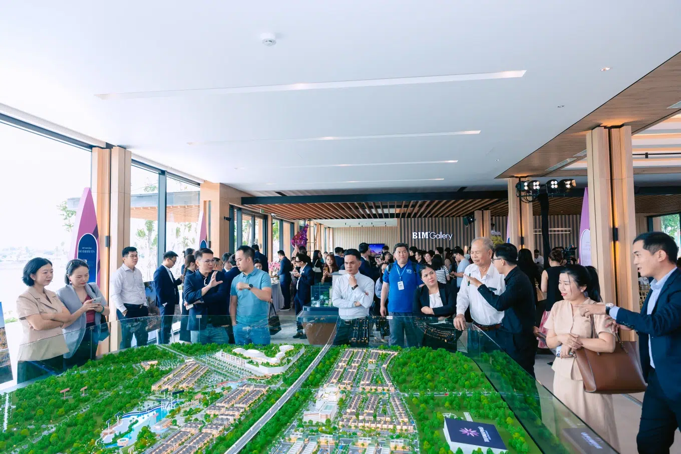 sa bàn dự án thanh phú centre point